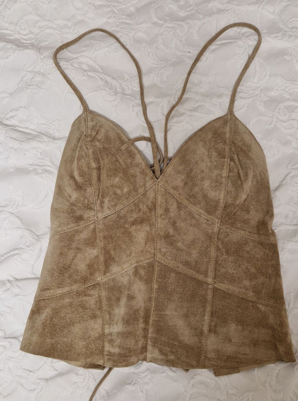 Tops: Top bustier en cuir velours – D'occasion à Epalinges par Ozili
