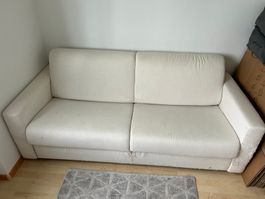 Ausklappbares Bettsofa/Schlafsofa mit richtiger Matratze