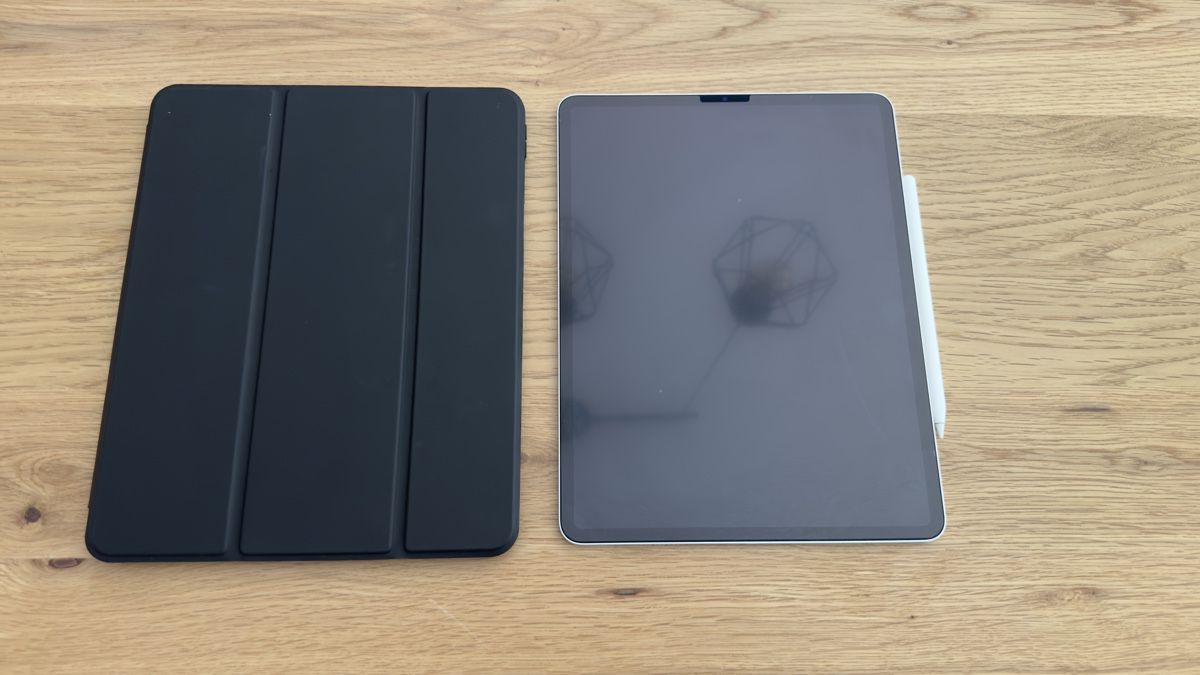 Apple Tablet PC: Ipad Pro (12.9 inches) - 6th generation – Gebraucht aus Luzern von Lellicl 2