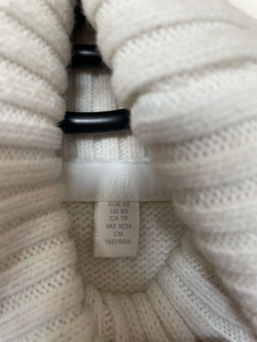 H&M Maglioni & Felpe: H&M Pullover – Usato da Basel venduto da Robyn20 5