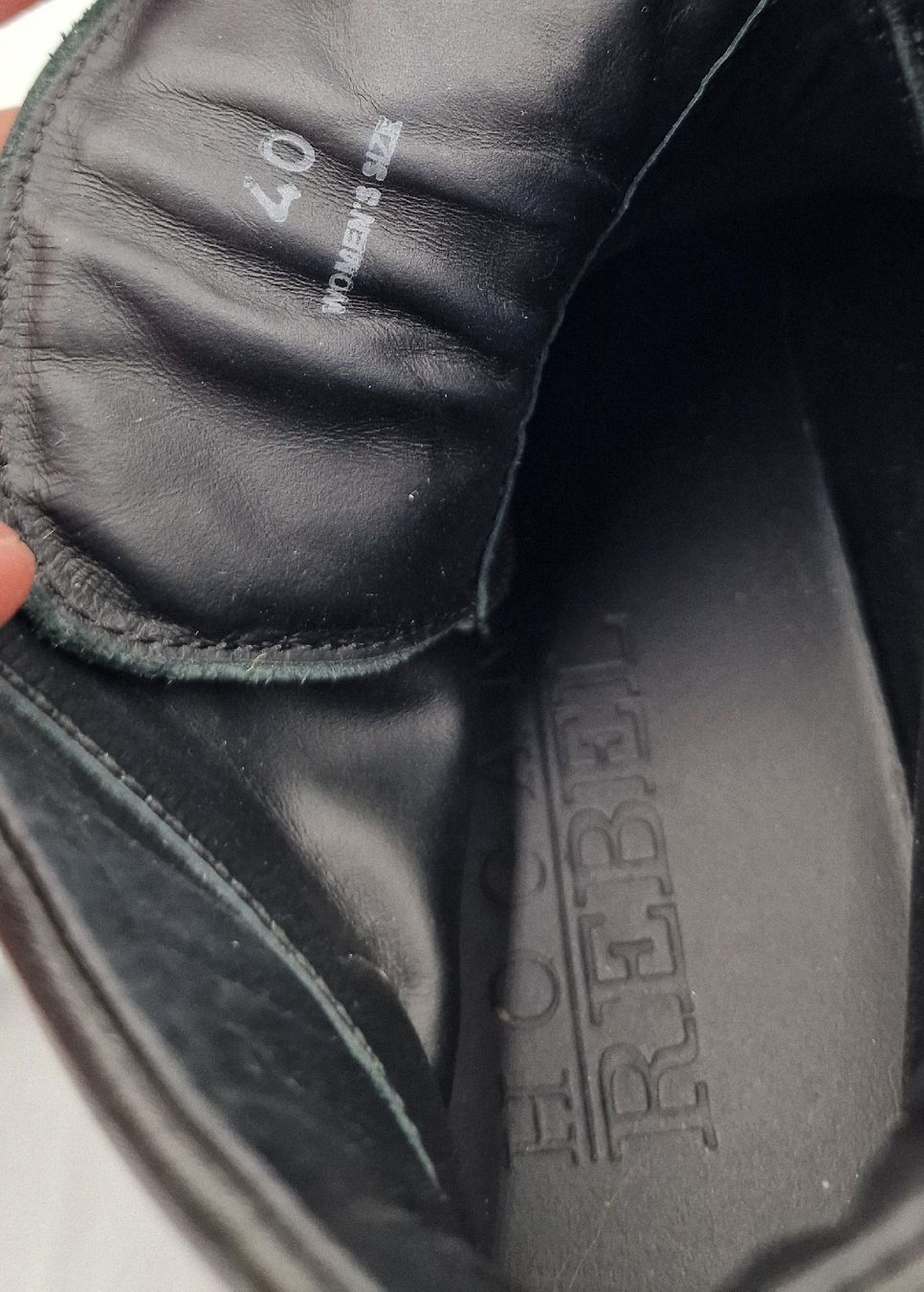 Hogan Scarpe da uomo: Hogan Schwarze Wildleder-Leder  Sneaker, Grösse 40 – Usato da Affeltrangen venduto da Szafaoli 4