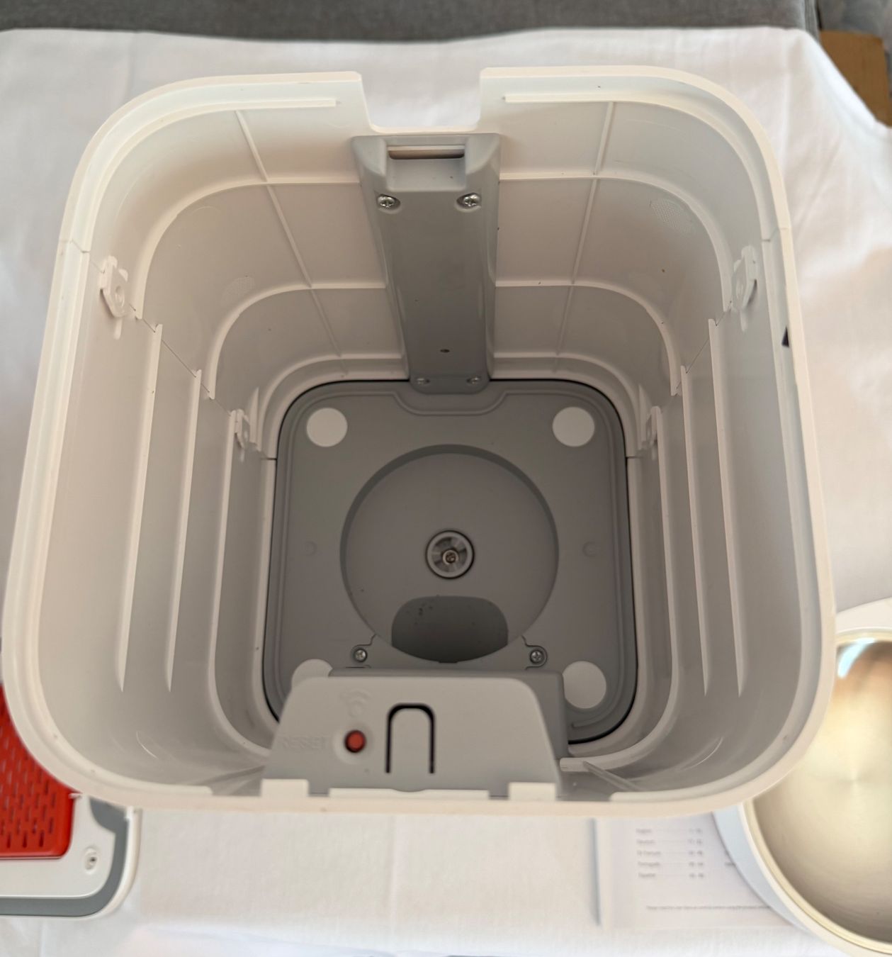 Petkit Mangimi: Petkit Fresh Element Mini Futterautomat - Top Zustand! – Usato da Richterswil venduto da maexse 3