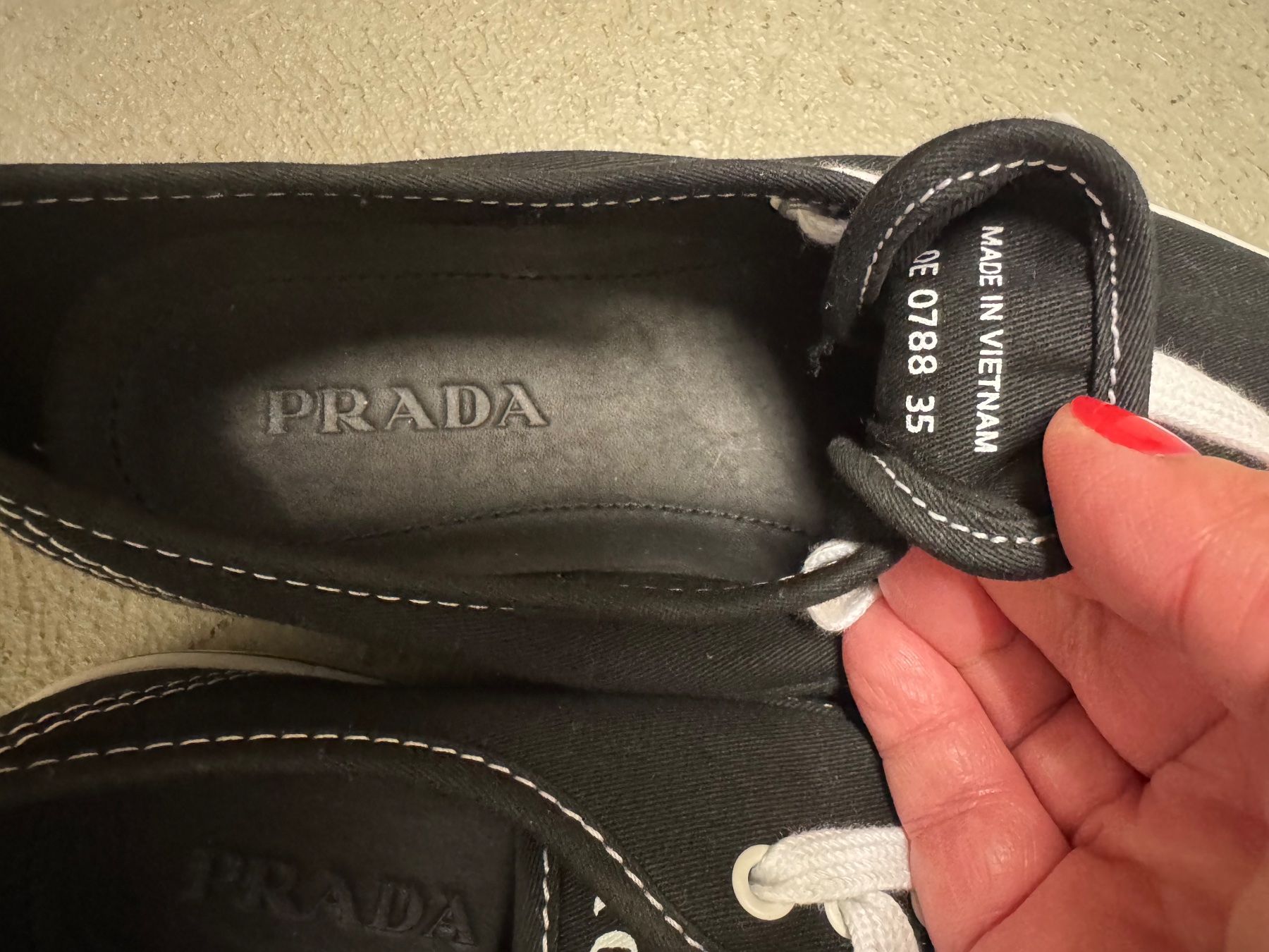 Prada Scarpe da donna: Prada Schuhe – Usato da Birmenstorf AG venduto da aon_2hr9 2
