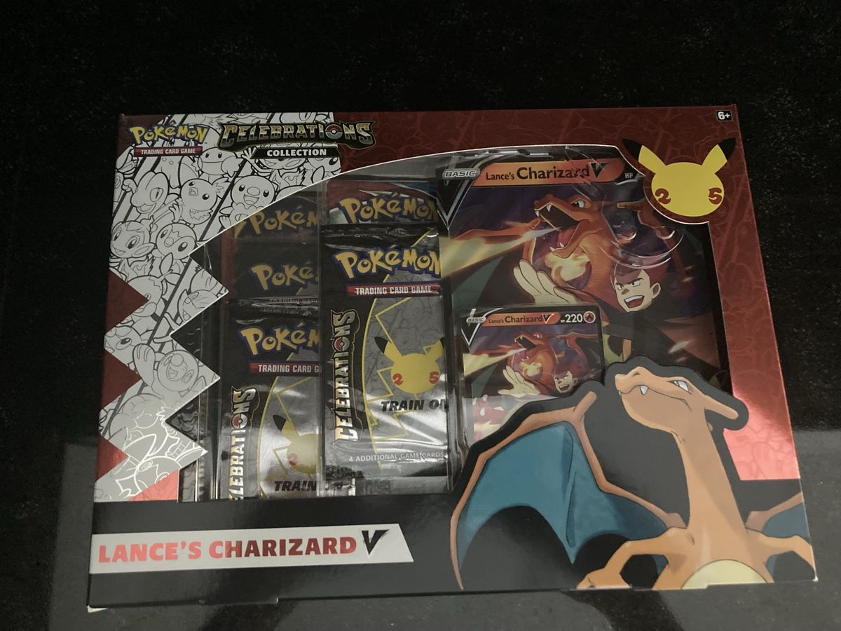 Pokémon Sammelbilder & Trading cards: Celebrations Collection Lance's Charizard V – Neu und originalverpackt aus Wohlen AG von Liridon22 1