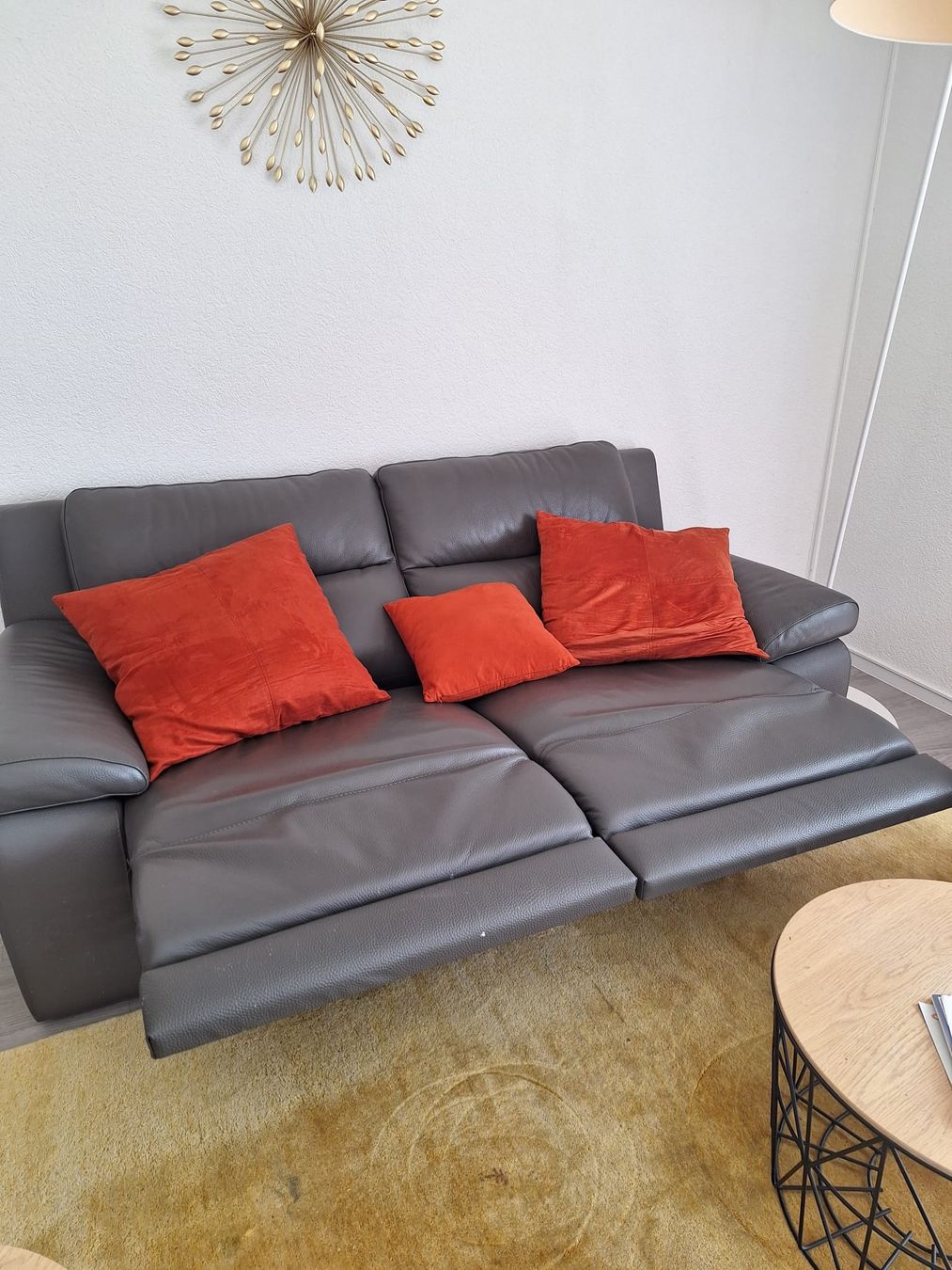 Sofas: Canapé deux place Poltronesofà avec assises électriques – Gebraucht aus Valeyres sous Rances von cha_wl8d 3