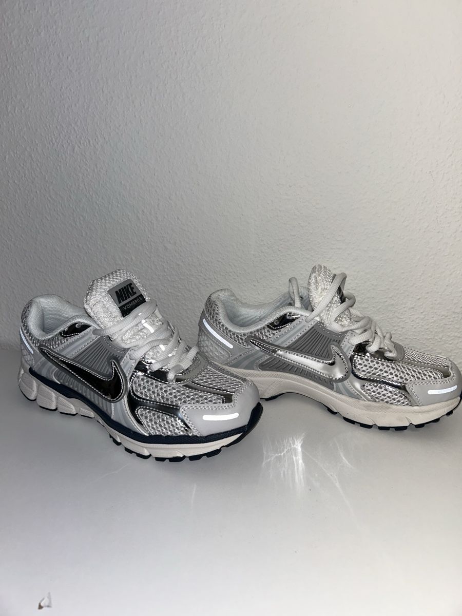 Nike Chaussures femmes: Nike Zoom Vomero 5 – Neuf avec emballage d'origine à Basel par Pedrog7mes 2