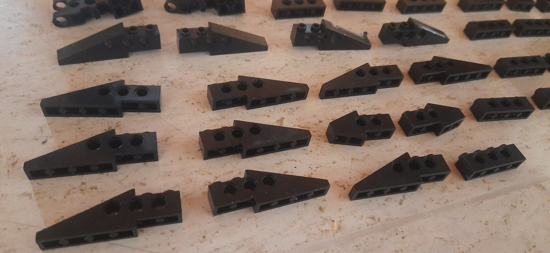 Giocattoli: Lego Technik 44 schwarze Lochbalken – Usato da Malters venduto da Maren400 3