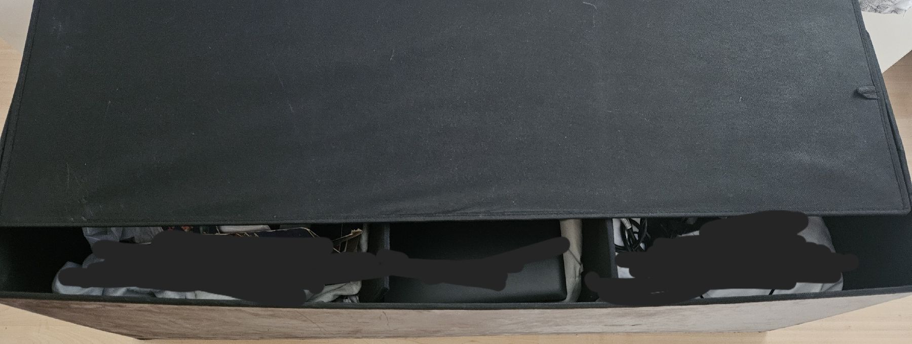 Cassapanche: Elegante Samt-Truhe mit Plexiglasplatte abnehmbar – Usato da Wohlen AG venduto da ttdaniela 1
