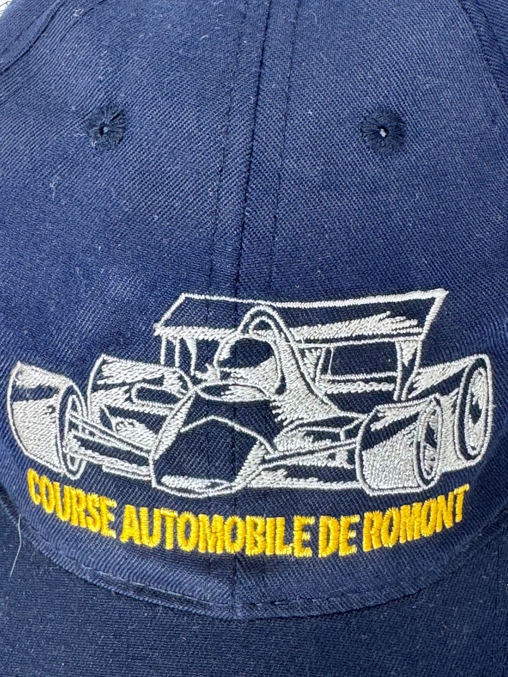 Chapeaux, bonnets & casquettes: Casquette Course Automobile de Romont bleue brodée – Neuf (Voir description) à Mézières VD par Potentiel 1