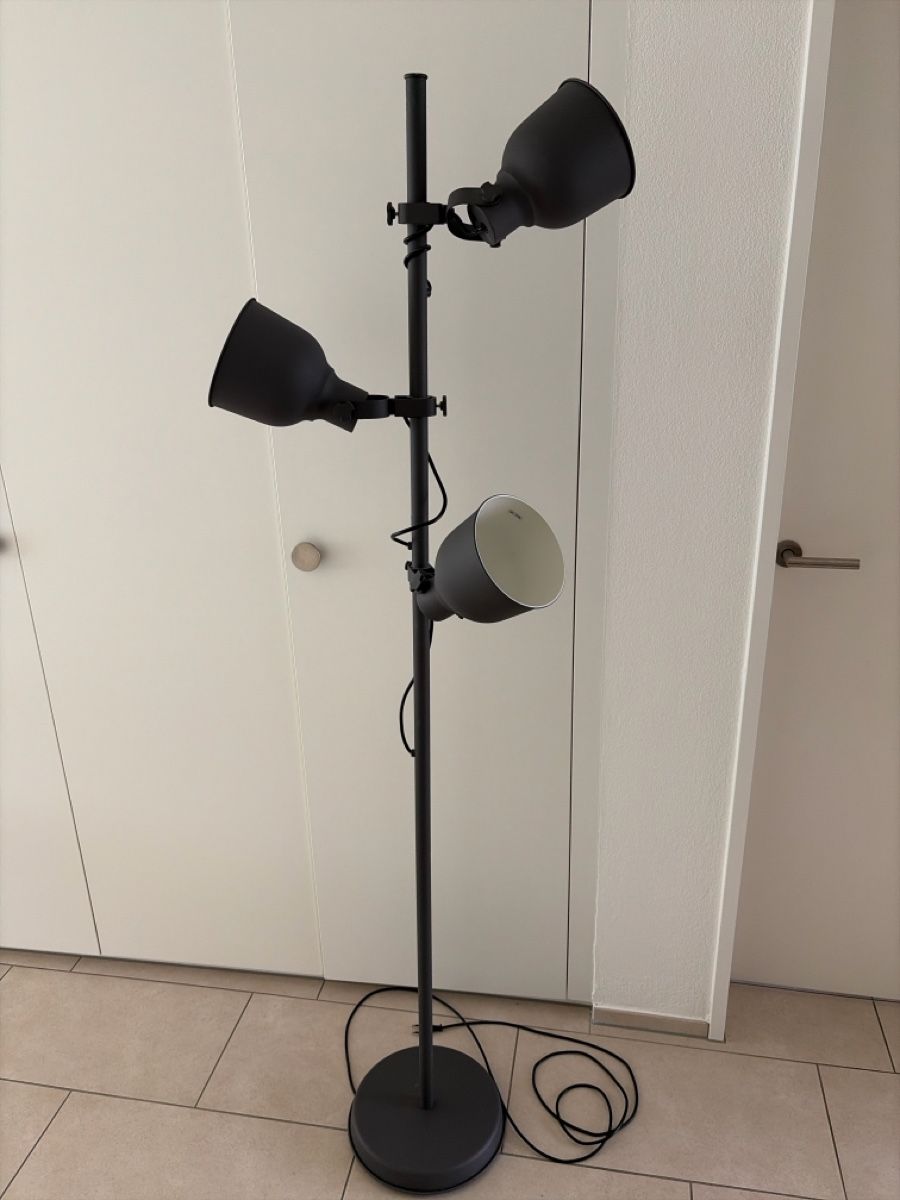 Ikea Lampade: Ikea HEKTAR Stehlampe  – Usato da Thalwil venduto da Stocki94