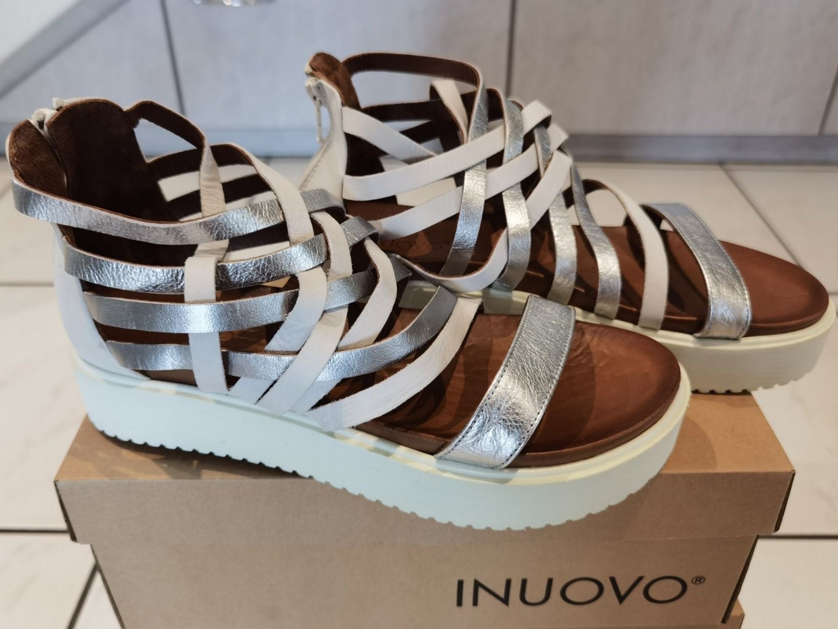 Scarpe da donna: Leder Sandalen Gr. 38 – Nuovo e nell'imballaggio originale da Uerkheim venduto da Justi.y