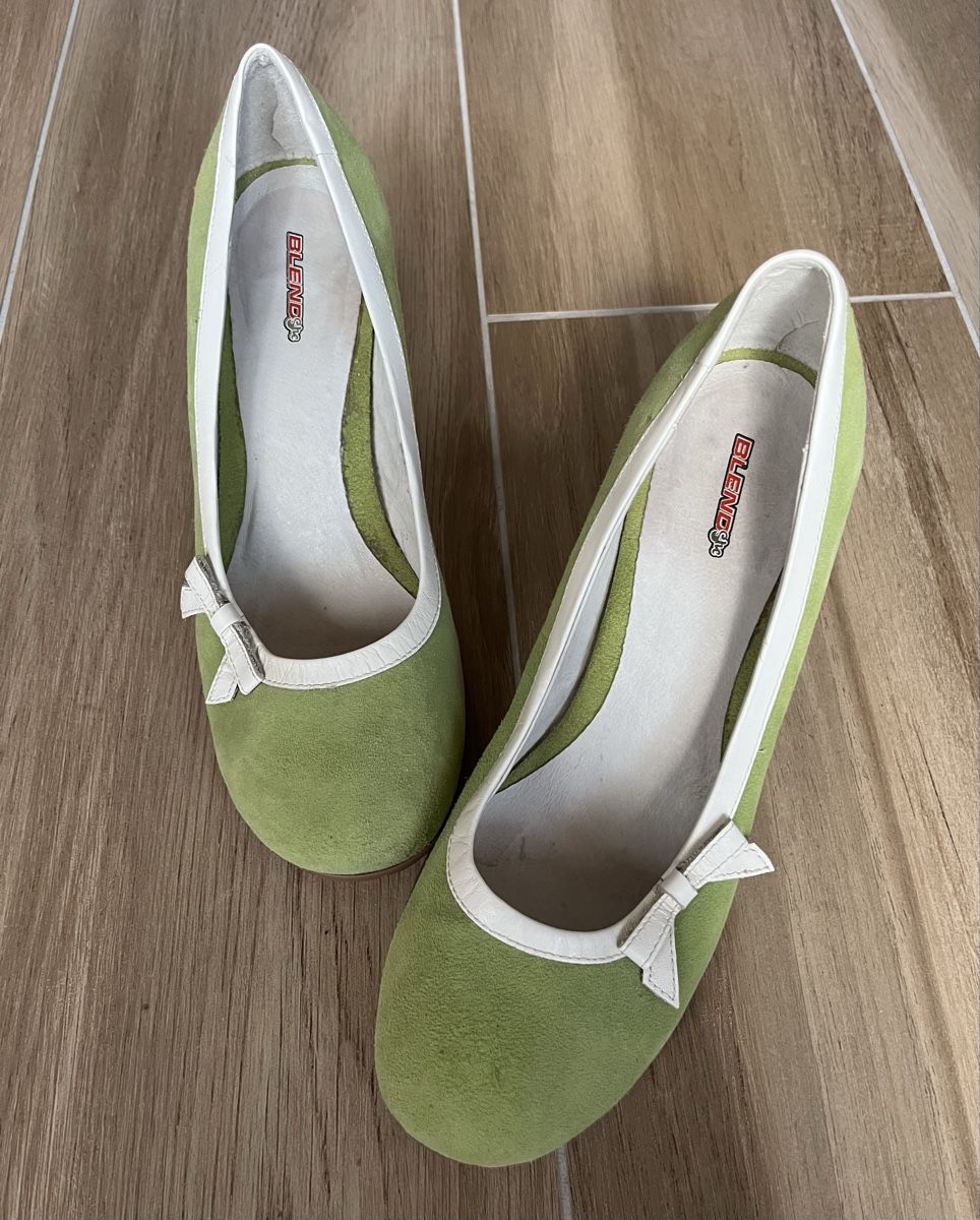 Scarpe da donna: Escarpins style vintage – Usato da Euseigne venduto da so.ART 8