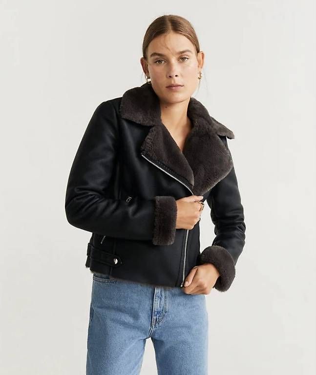 Mango Giacche: MANGO Lederjacke mit Fell  Schwarz  Gr. S – Usato da Dübendorf venduto da CaBer 1