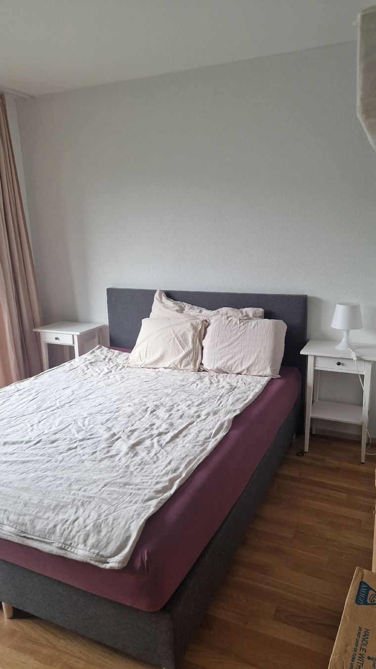 Betten: Boxspringbett IKEA – Gebraucht aus Zürich von ley_pzz9 1