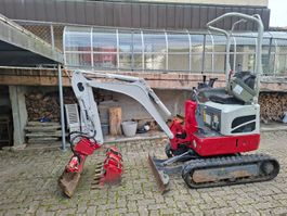 Takeuchi TB210R  1.2T Zu Vermieten