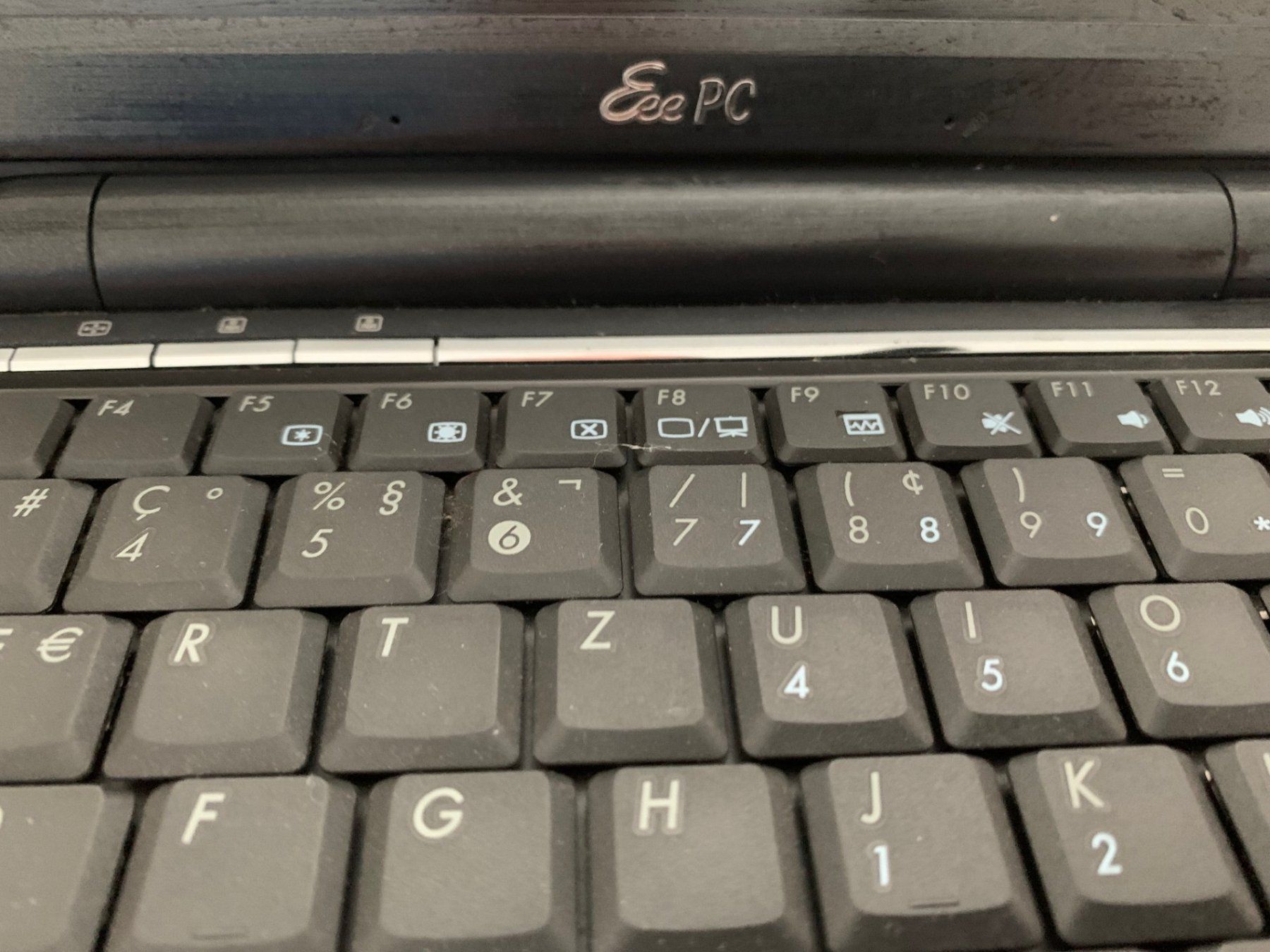 Asus Portables: ASUS Eee PC 1000H – Défectueux à Emmen par newdeal1970 5
