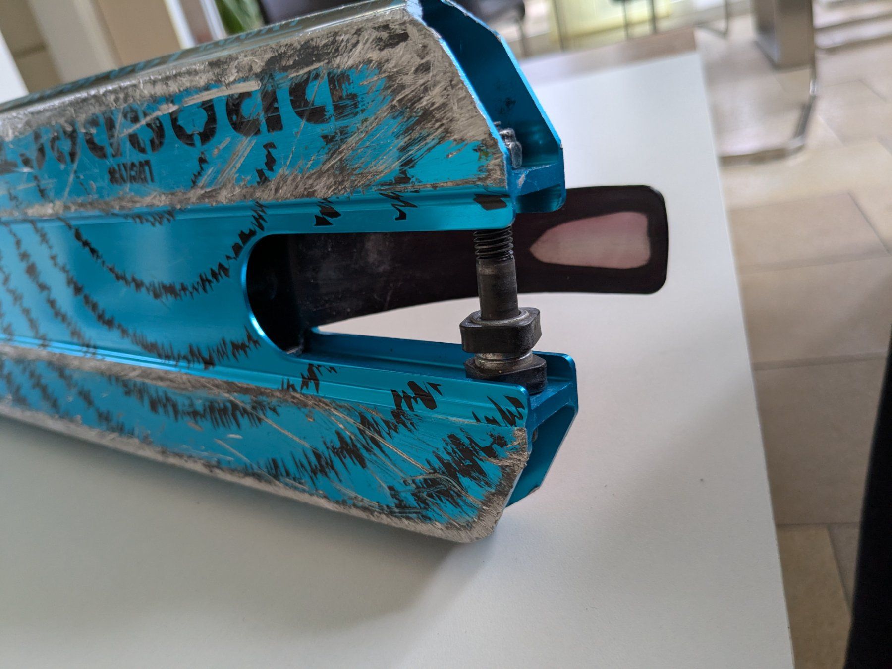 Kickboard: Lucky Prospect stunt Scooter Deck – Usato da Seuzach venduto da Gajos 5