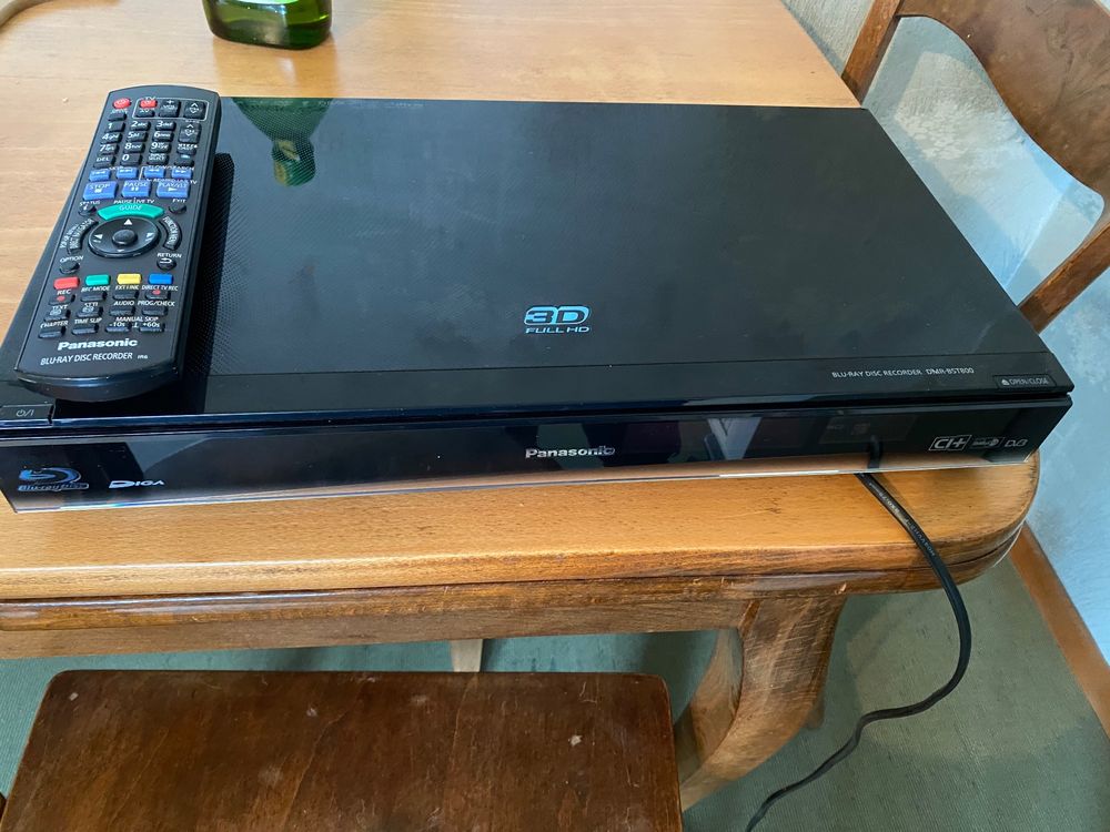 Panasonic BluRay Disc Recorder DMRBST800 Kaufen auf Ricardo