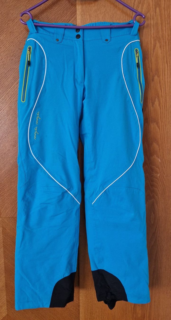 Completi & Tailleur: Maya maya Skijacke und Skihose – Usato da Frauenfeld venduto da jgh_gx6v 2