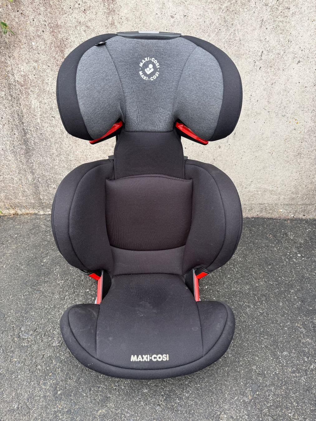 Maxi-Cosi Seggiolini per auto: Maxi-Cosi RodiFix AirProtect Kindersitz – Usato da Schaffhausen venduto da Gleisi06