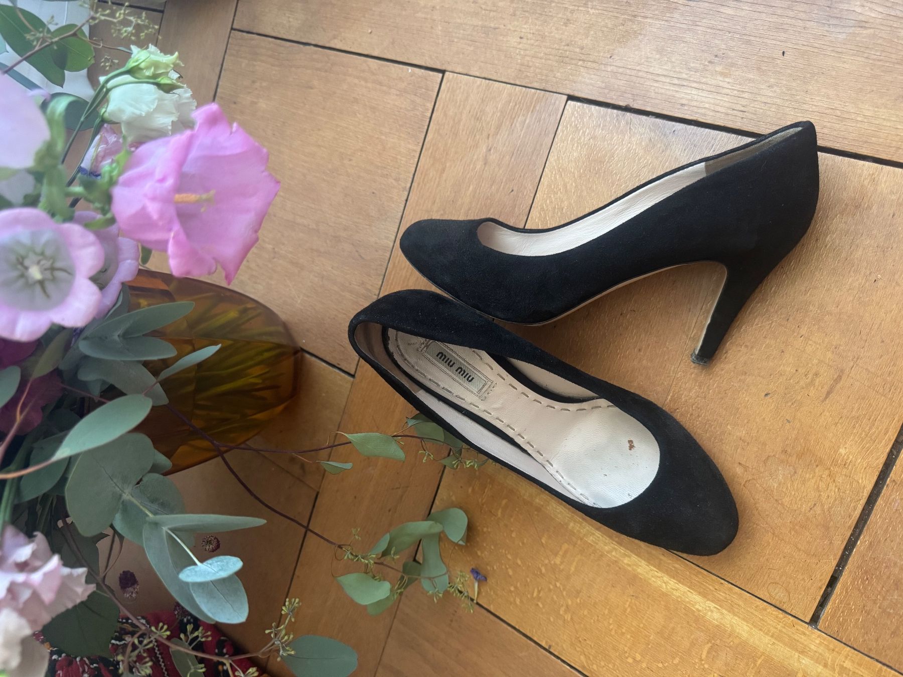 Miu Miu Scarpe da donna: Miu Miu (Prada )Wildleder Pumps Gr. 37,5 – Usato da Bern venduto da Velvetmoon