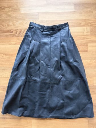 Lederrock schwarz midi mit Reissverschluss guter Zustand