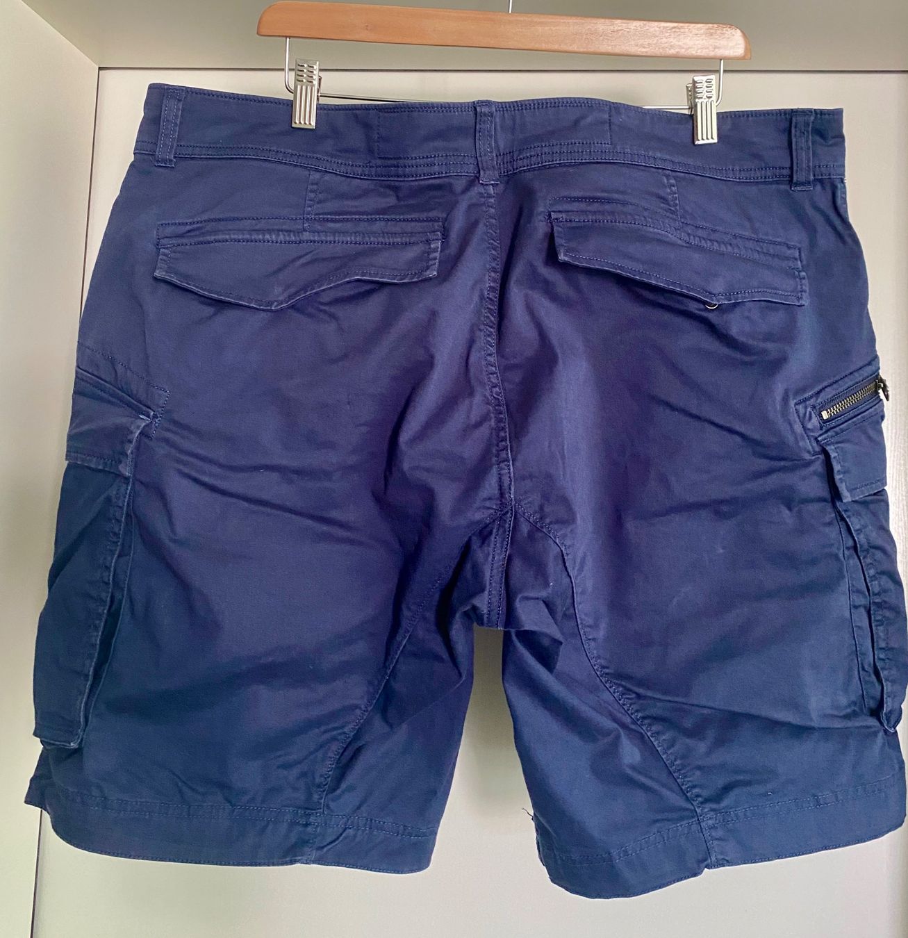 Replay Pantaloni: Replay Herren shorts Blau Gr. 40 – Usato da Zürich venduto da ron_t88f 1