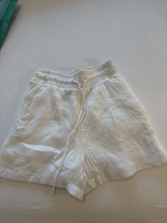 Short blanc Bershka 
