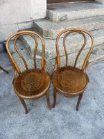 Paire de chaises anciennes