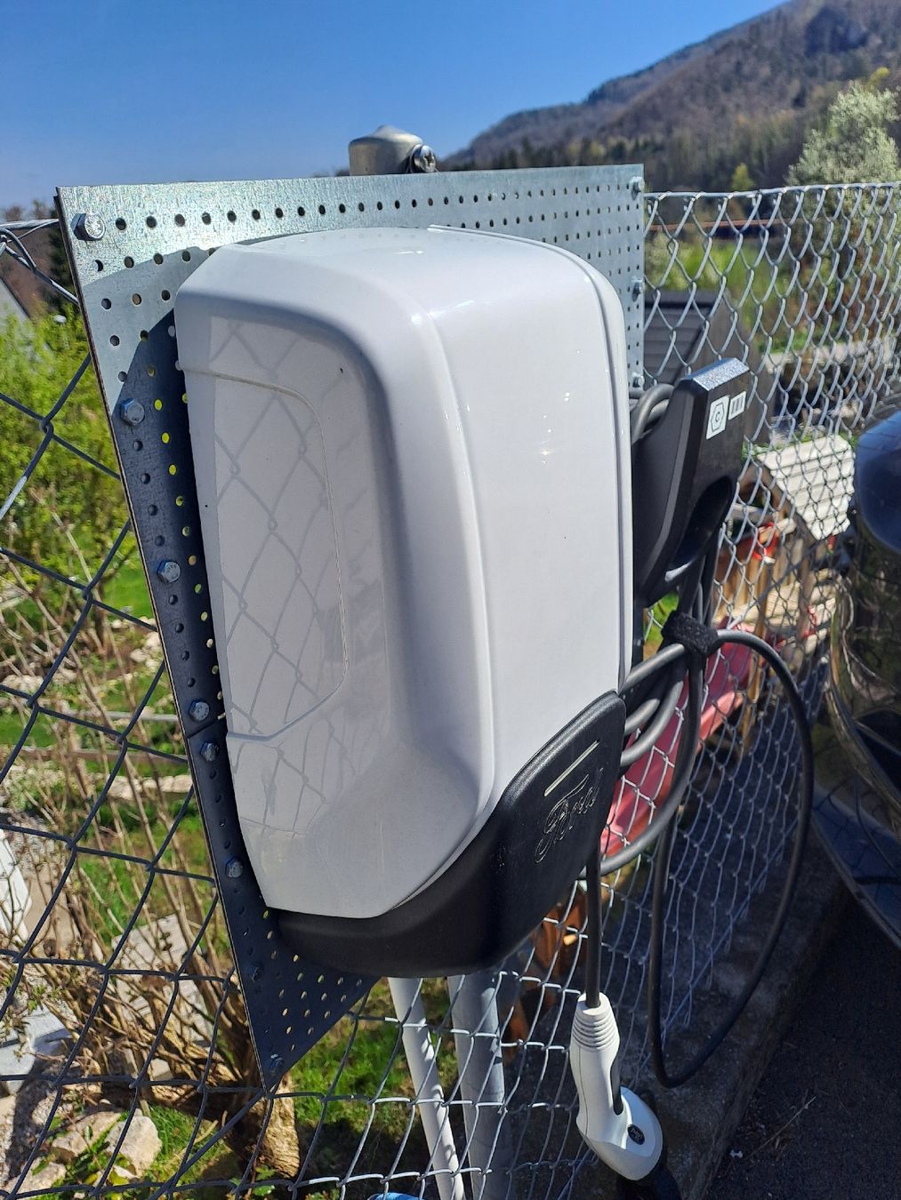 Caricabatterie: Ford Wallbox Ladestation 11kw – Usato da Burg im Leimental venduto da Fridulin 5
