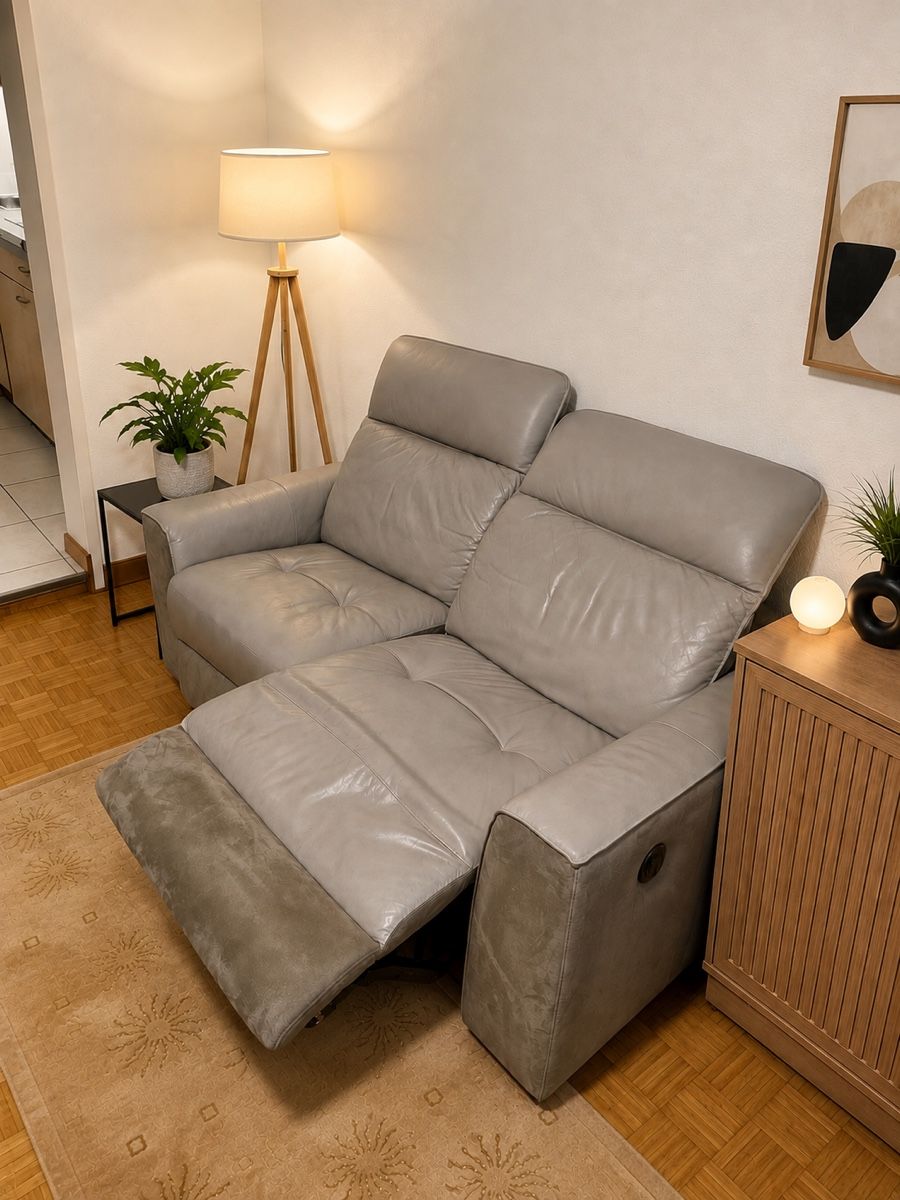 Divani: Canapé relax en cuir véritable - gris – Usato da Neuchâtel venduto da A.S.J 1