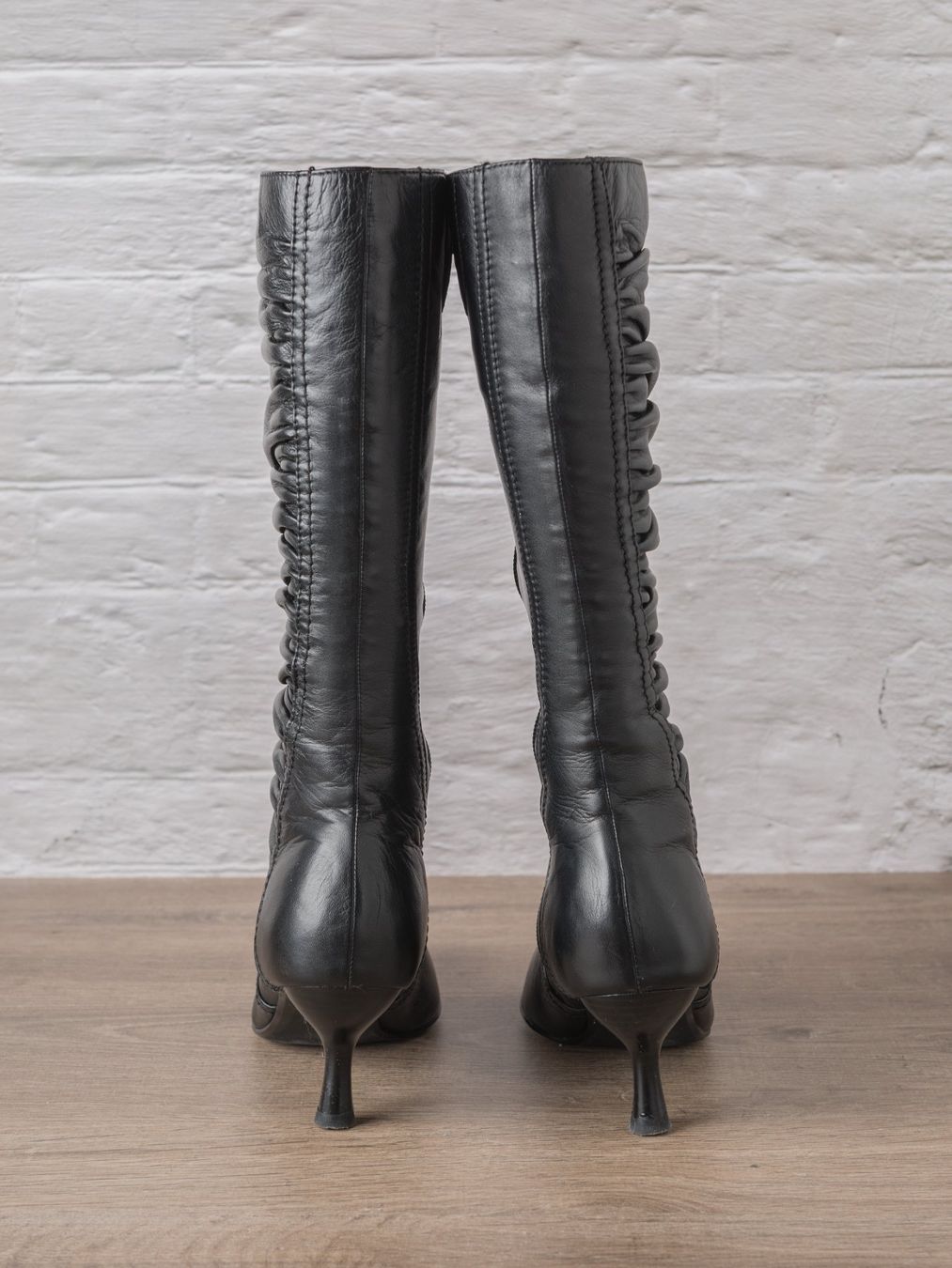 Dosenbach Damenschuhe: Schwarze Leder Stiefel, 5th Avenue, Grösse 39, mit Spanner – Gebraucht aus Ziefen von sin_2chk 2