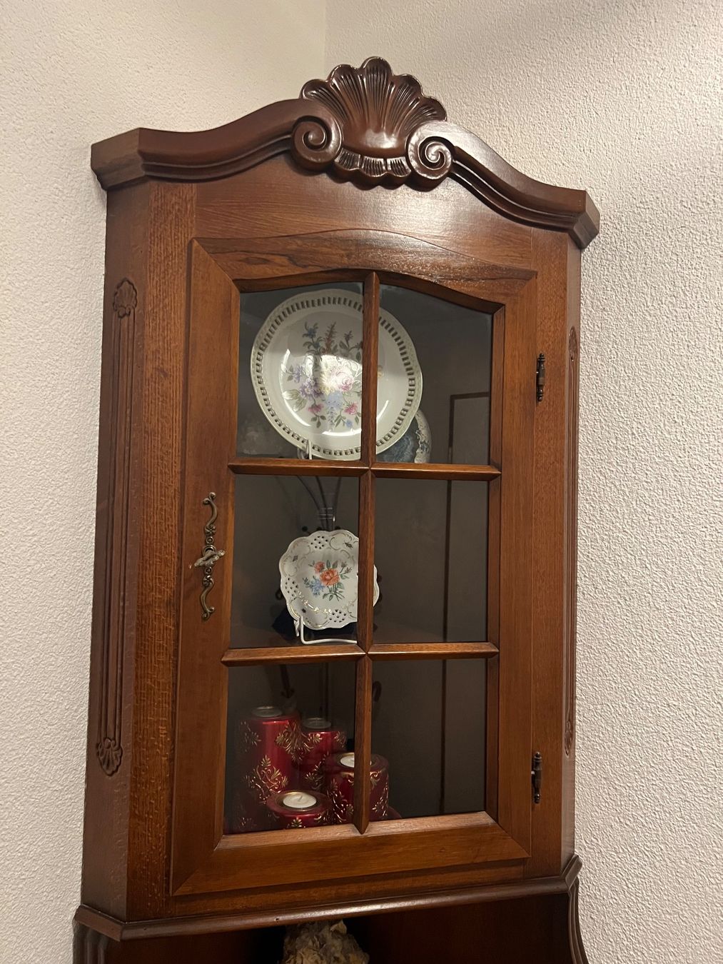 Vitrines: antike Eck-Vitrine zu verkaufen – D'occasion à Aarwangen par lalalu 2