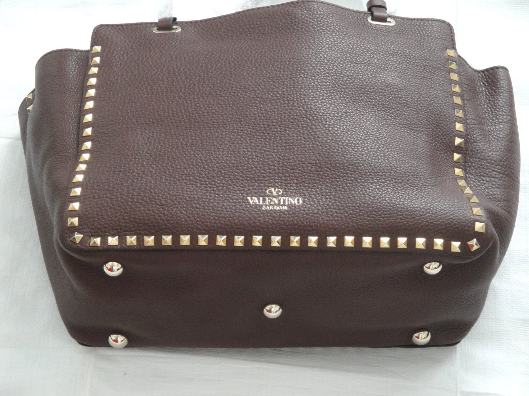 Valentino Borse da donna: NEU original Valentino Garavani Rockstud medium Tote – Nuovo e nell'imballaggio originale da Zurich venduto da ogidko 5