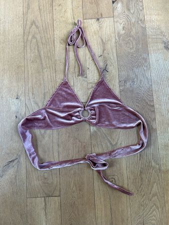 Samtiges Top zum binden, Grösse S, perfekt für den Sommer!