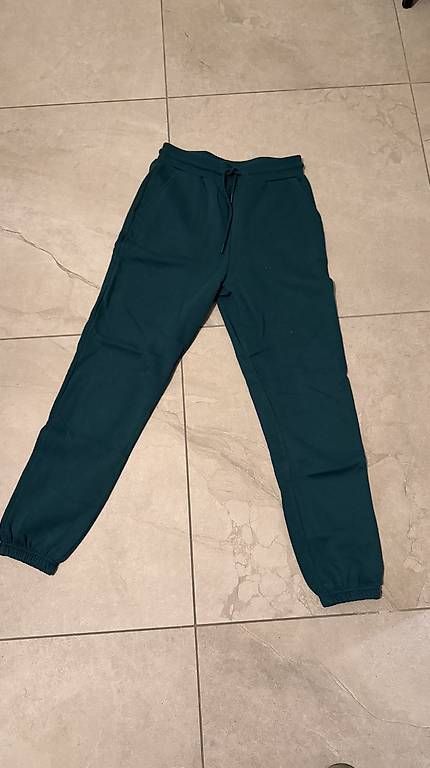 Pantaloni: Damen Trainerhosen – Usato da Birmensdorf ZH venduto da nza_6fdd