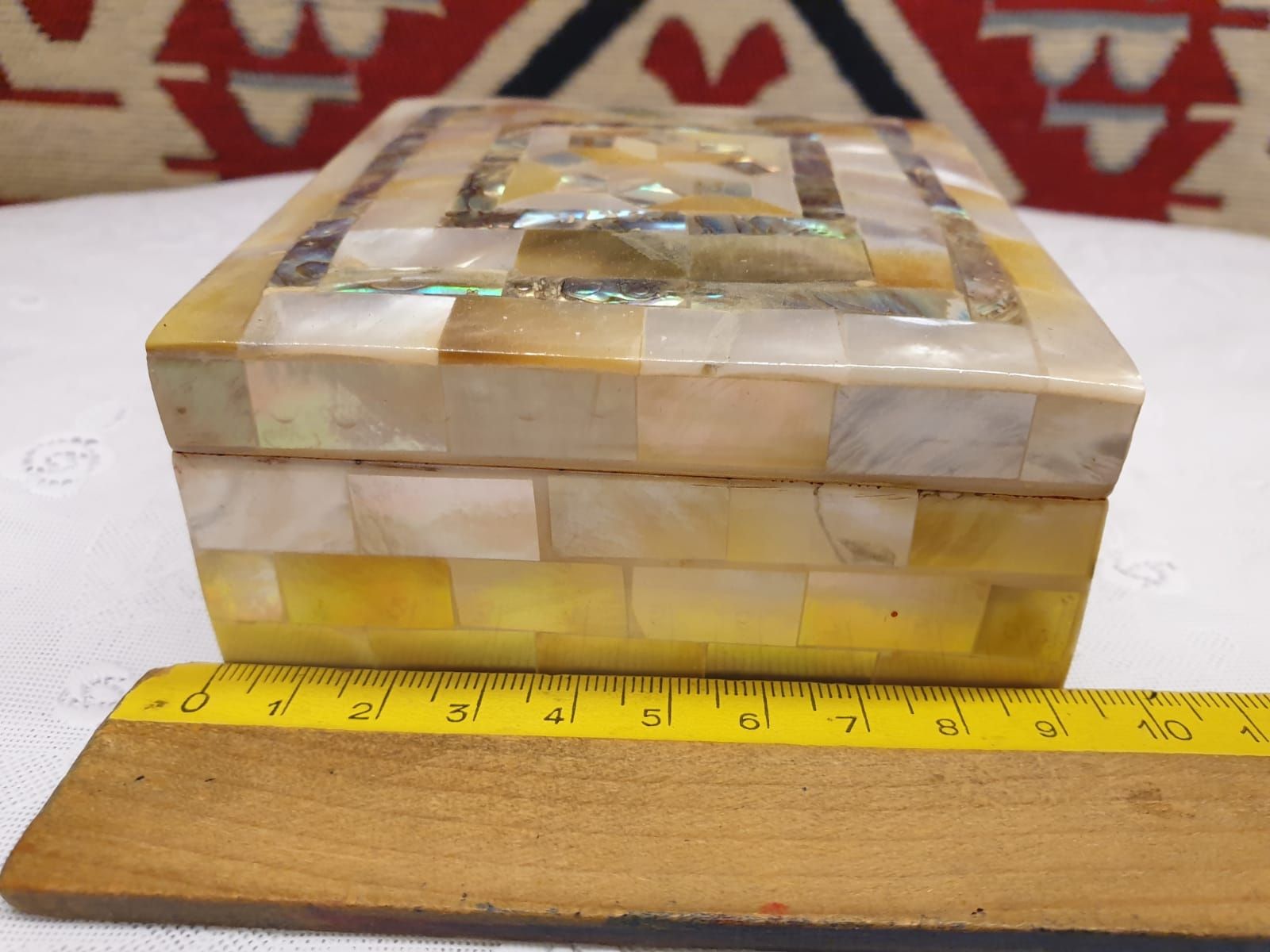Portagioie: Wunderschöne Schmuckschatulle mit Perlmutt Intarsien. – Nuovo (secondo la descrizione) da Zürich venduto da gobel 2