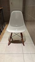 Chaise Eames Fibre de verre edition Vitra