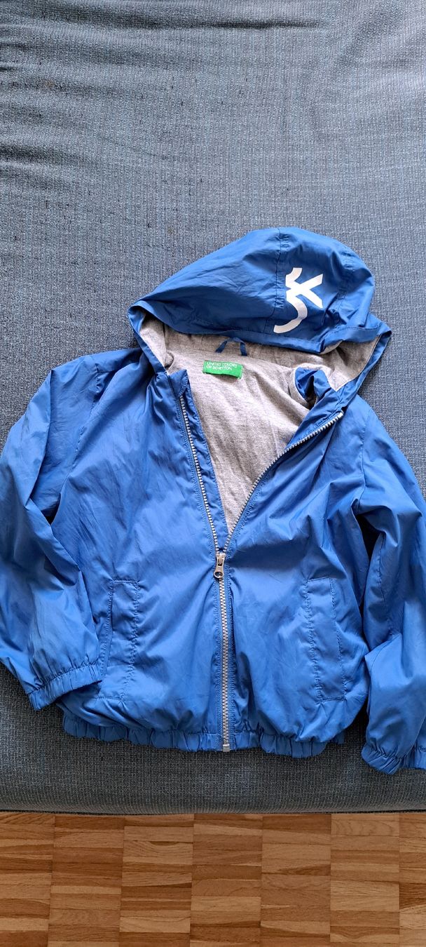 Benetton Vestes & Manteaux: Kids Jacket Benetton Size S – D'occasion à Adliswil par kar_fh9h