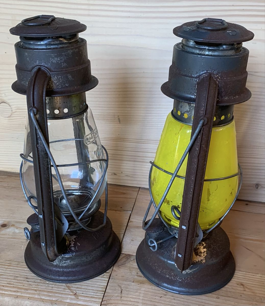 Lampen & Licht: 2 Petrollaternen Chalwyn der CH Armee – Gebraucht aus Goldingen von Bergler012 1