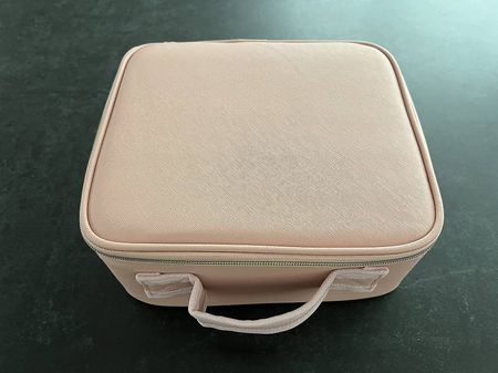 Neue LED Schminkbox/ Kosmetikkoffer mit Spiegel & Licht