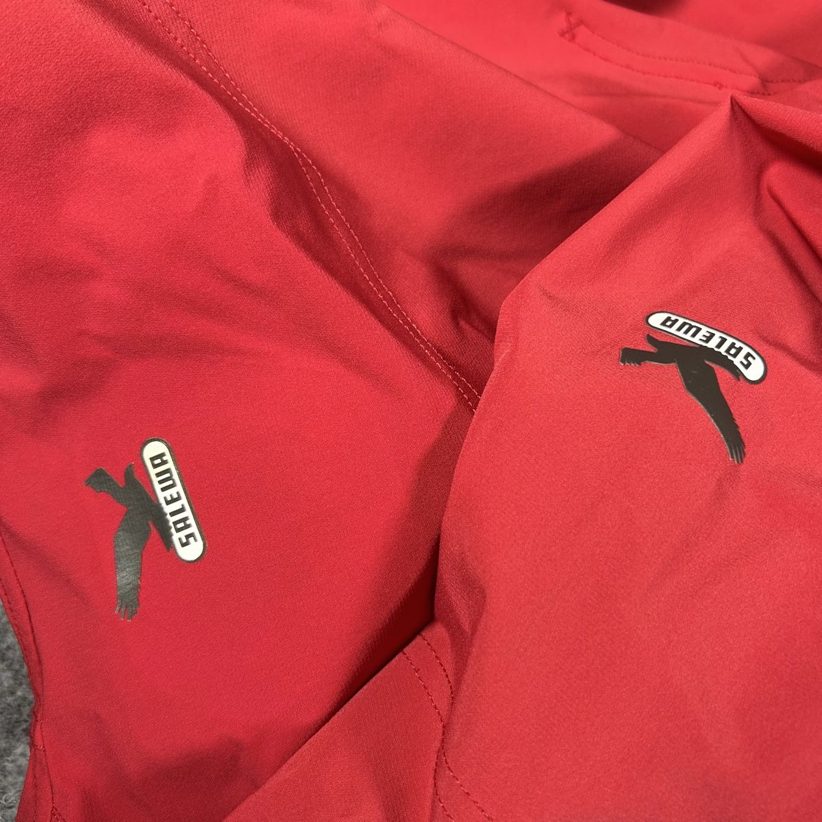 Salewa Giacche: Salewa AlpineXtrem jacket sport  – Nuovo (secondo la descrizione) da La Sagne NE venduto da Matlasape 2