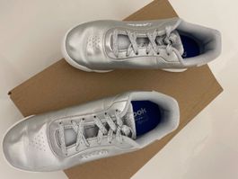 Reebok Sneakers, Silber, Grösse 36, neuwertig