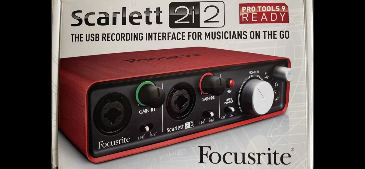 Focusrite Attrezzatura per studi di registrazione: Focusrite Scarlett 2i2 Audio Interface - Top Zustand! – Usato da Pratteln venduto da max_fgw6