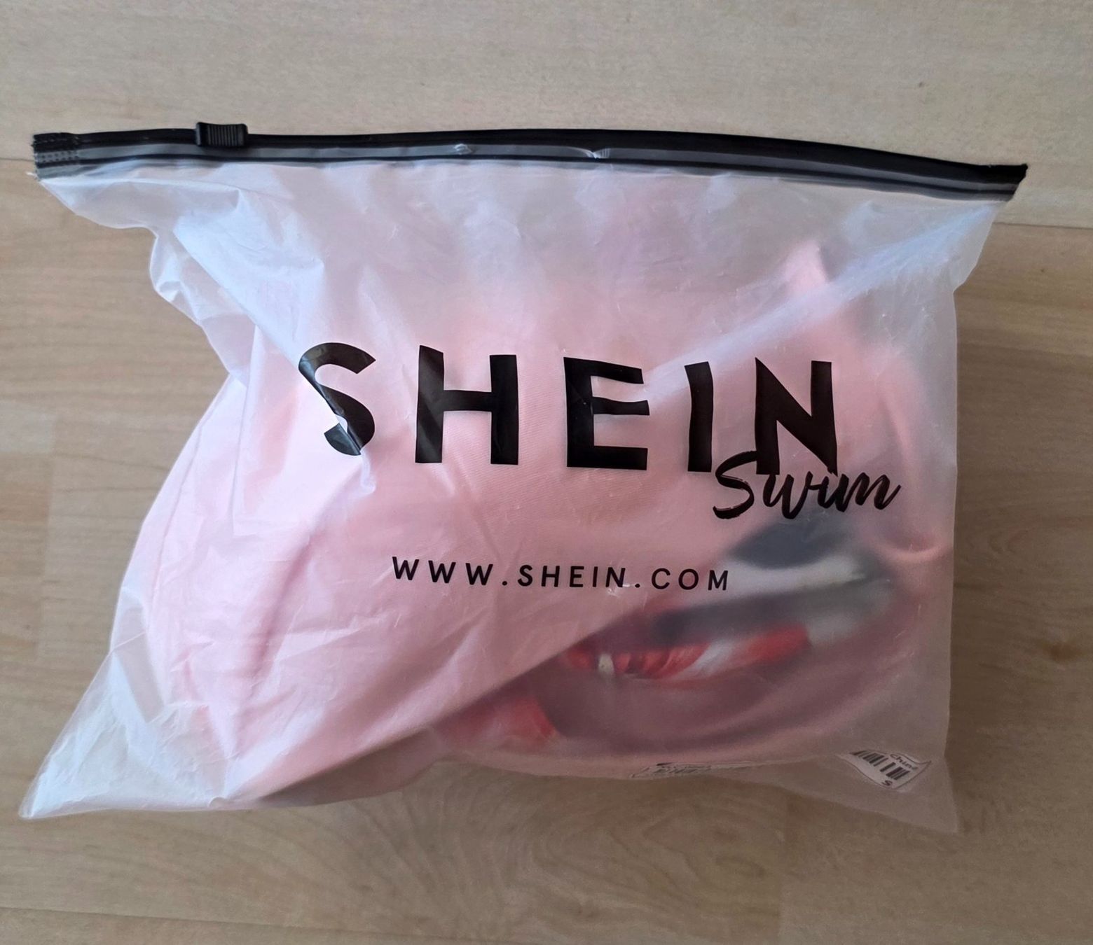Shein Costumi da bagno & Bikini: Neuer,Einteiliger Badeanzug mit Blumenmuster Größe S – Nuovo e nell'imballaggio originale da Frauenfeld venduto da kasiek2319 4