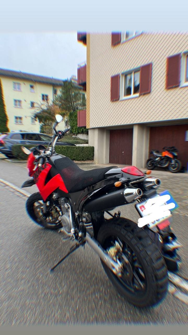 KTM Strada: Motorrad KTM 640 Duke II – Usato da Wilchingen venduto da val_gqt6 5