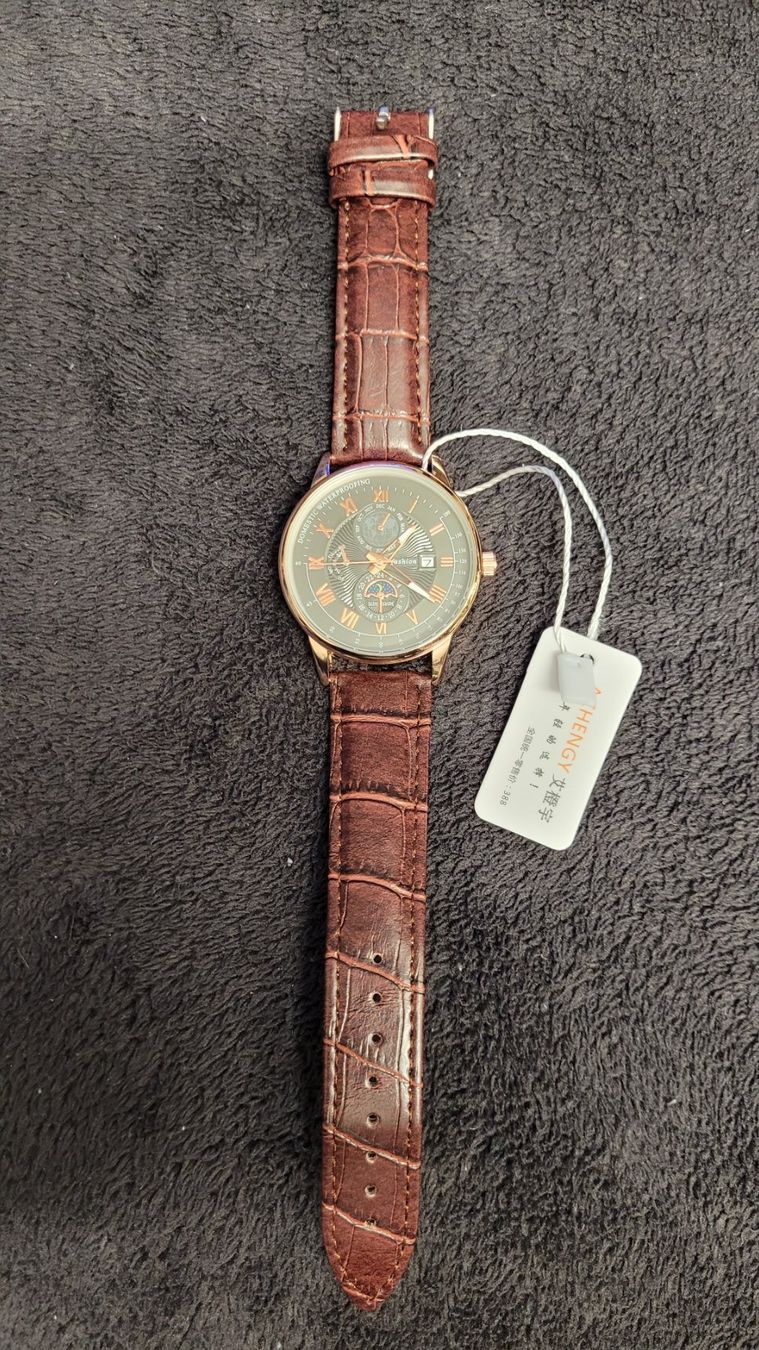 Orologi: Schöne Armbanduhr – Nuovo (secondo la descrizione) da Zuchwil venduto da vipper88er 1