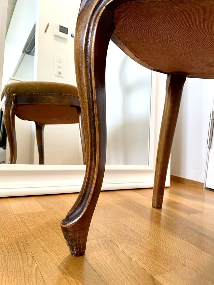 Sedie: Antiker Stuhl aus massivem Holz – Usato da Basel venduto da phidelitas 8