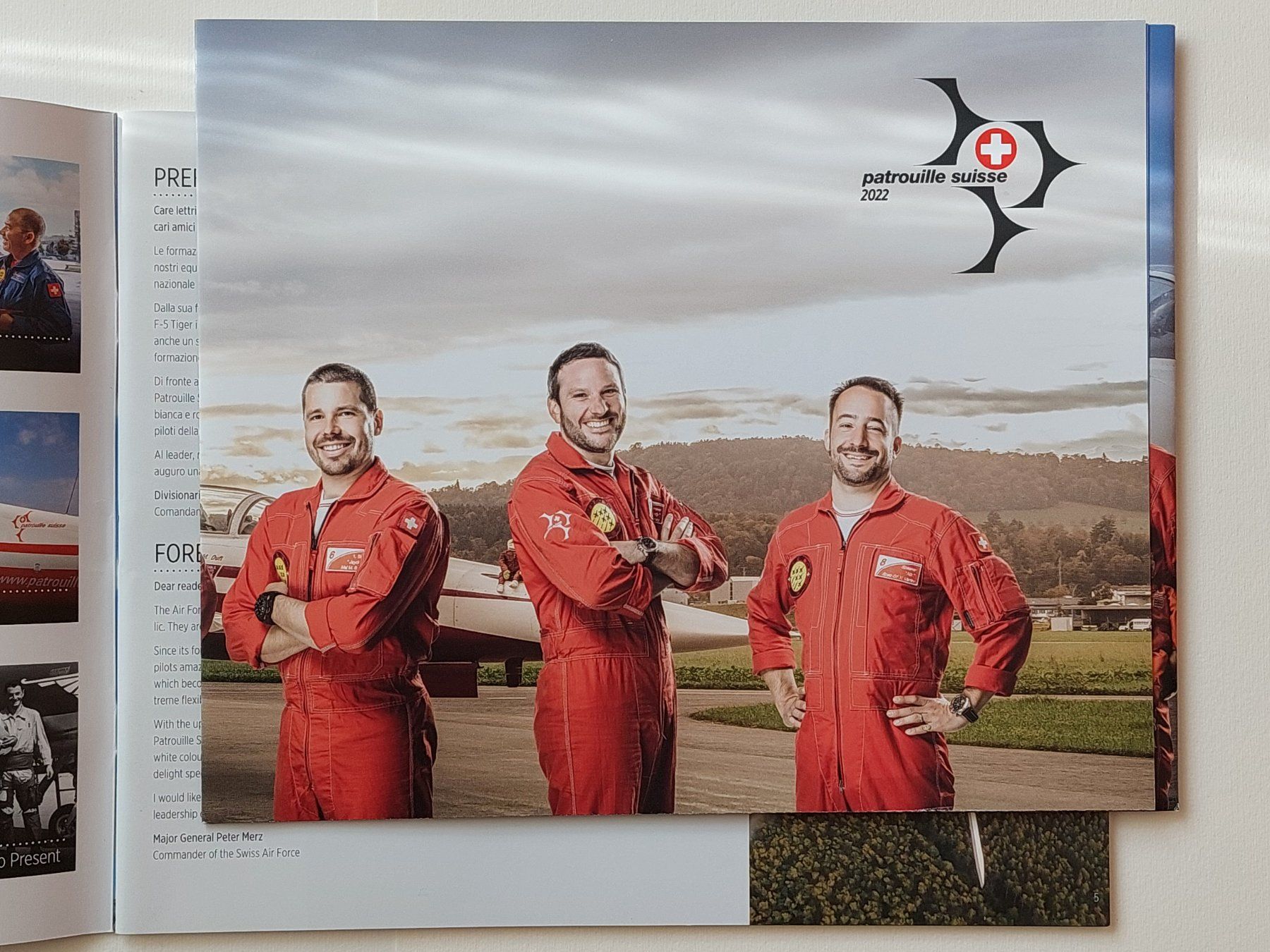 Zeitschriften & Magazine: Broschüre "Patrouille Suisse 2022" – Neu (gemäss Beschreibung) aus Liebefeld von Helveticus6 1