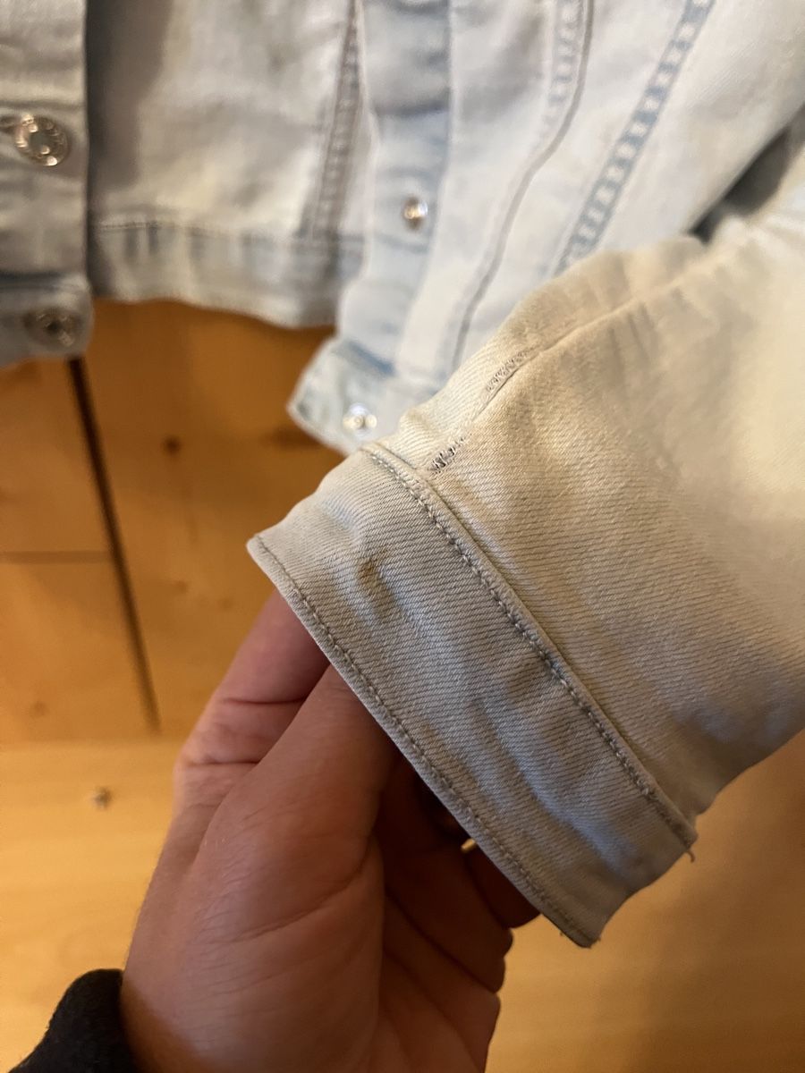 H&M Giacche & Cappotti: Jeansjacke Gr. 122 – Usato da Schlatt ZH venduto da elocin-88 2
